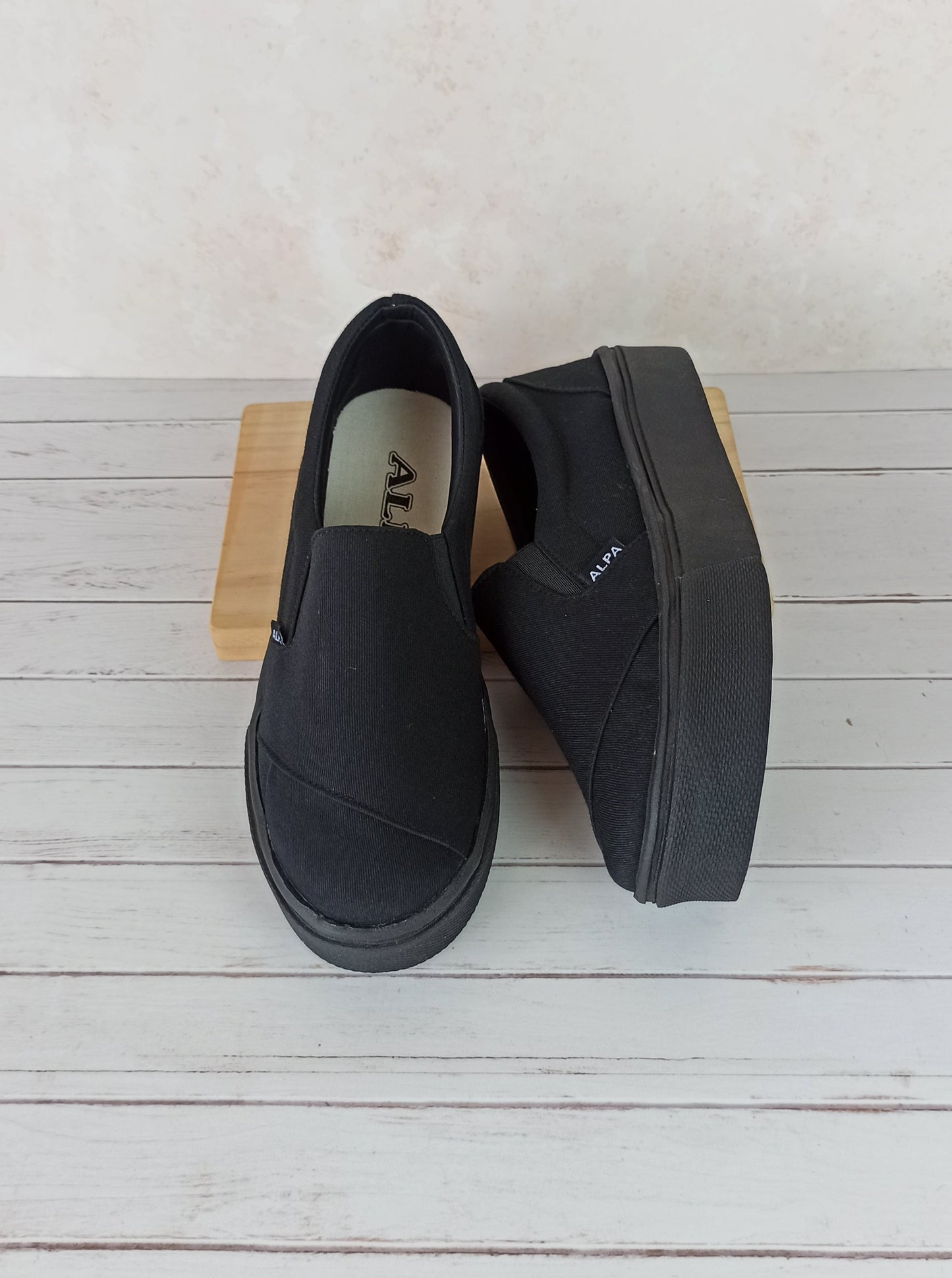 Slip on | Total Black Black