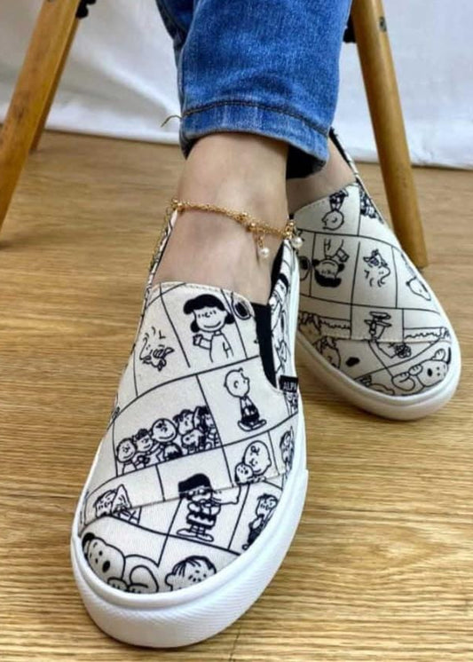 Slip on |  Snoopy black